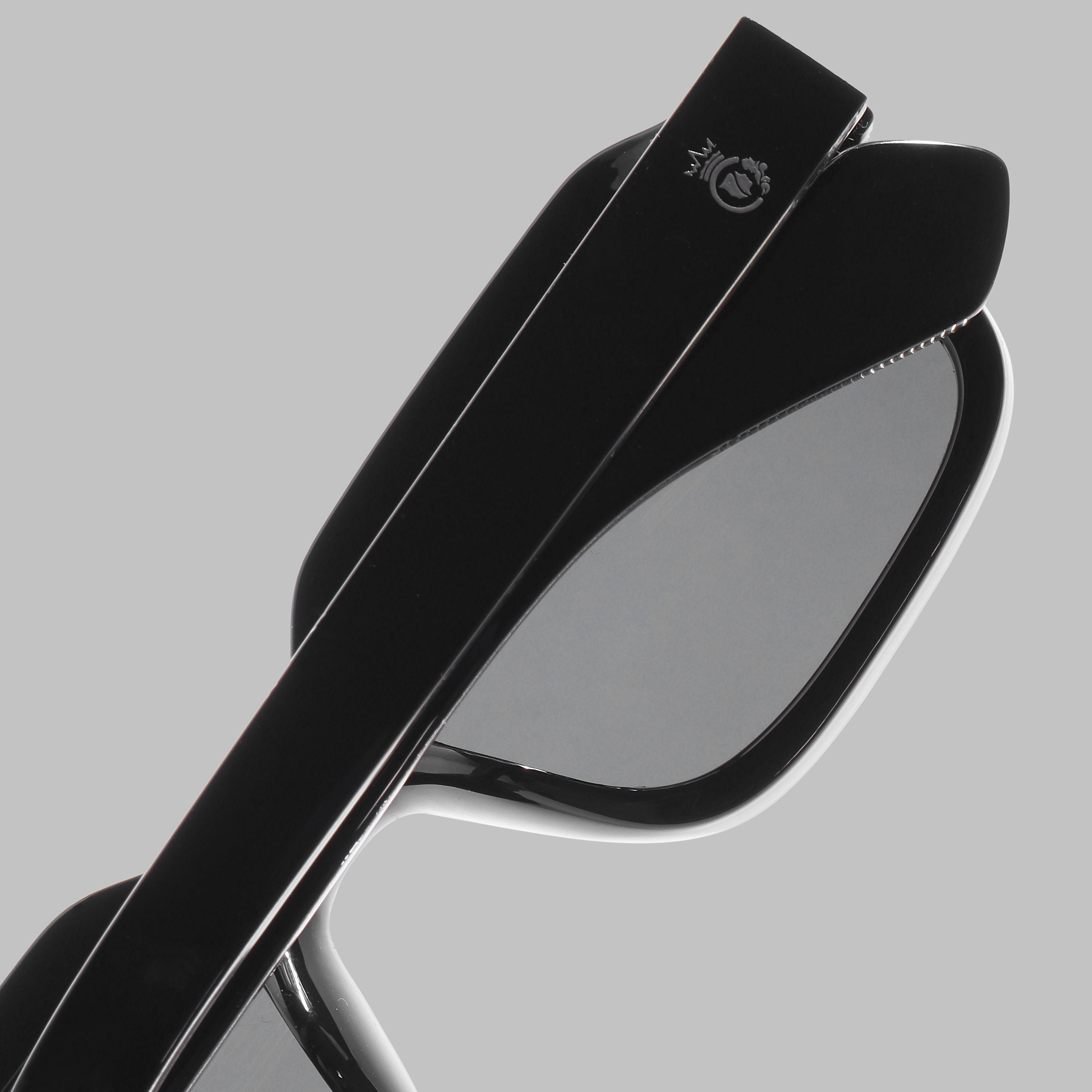 Crownchi Marsella Full Black Square Sunglasses