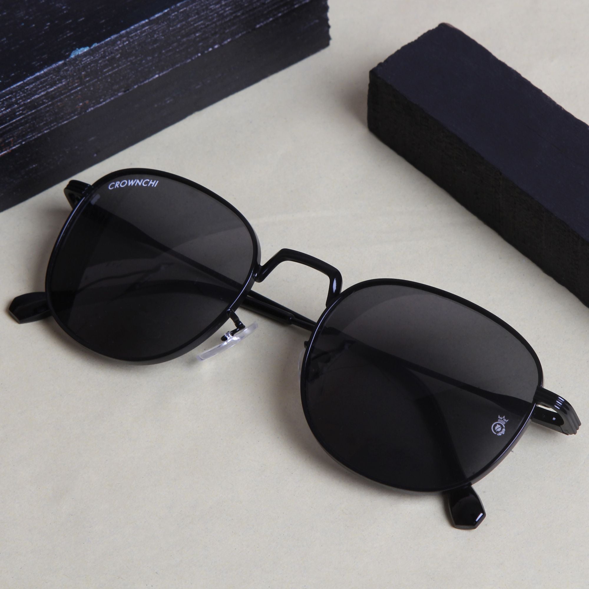 Crownchi Martin Black Round Edition Sunglasses