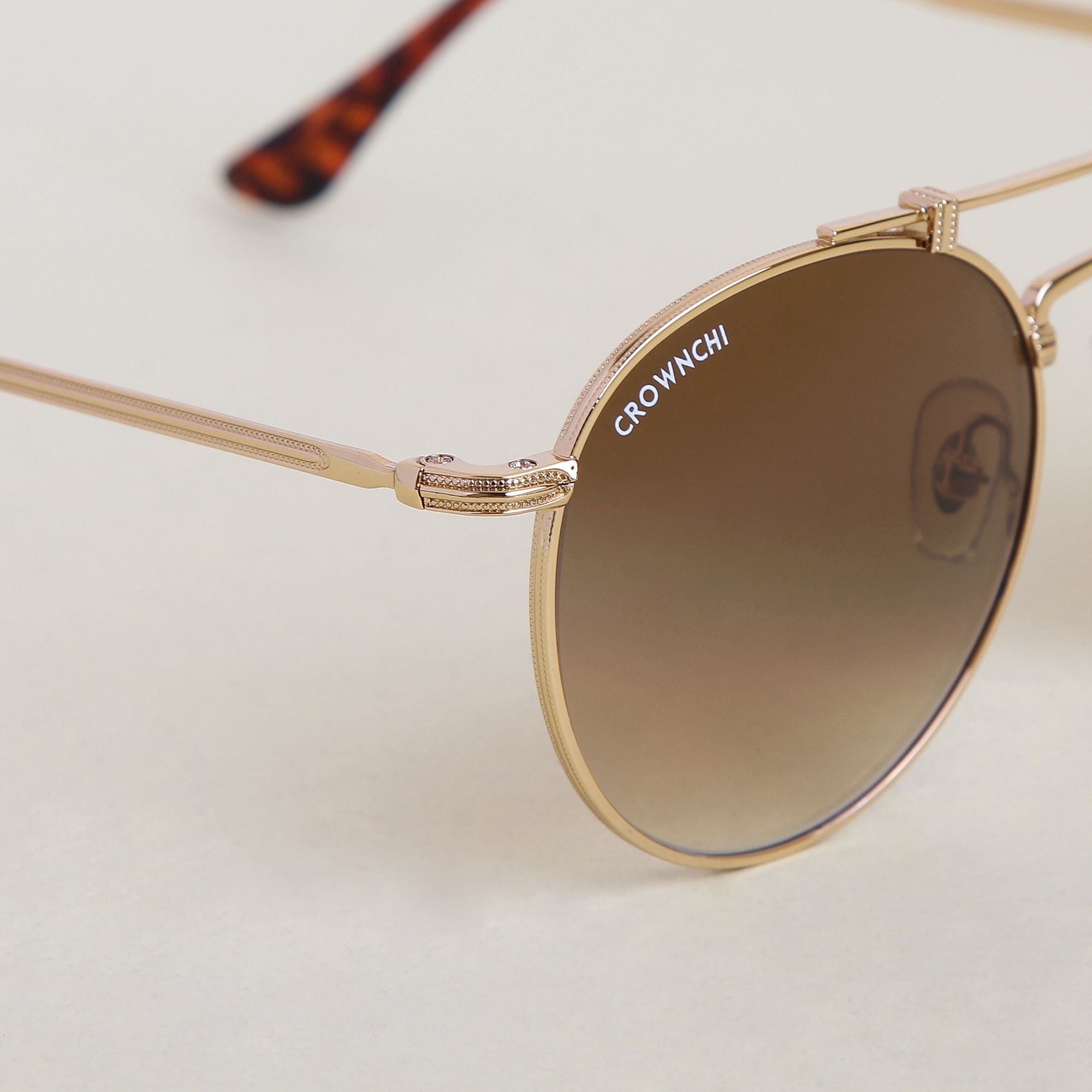Tokyo Gold Brown Gradient Upper Bridge Round Edition Sunglasses
