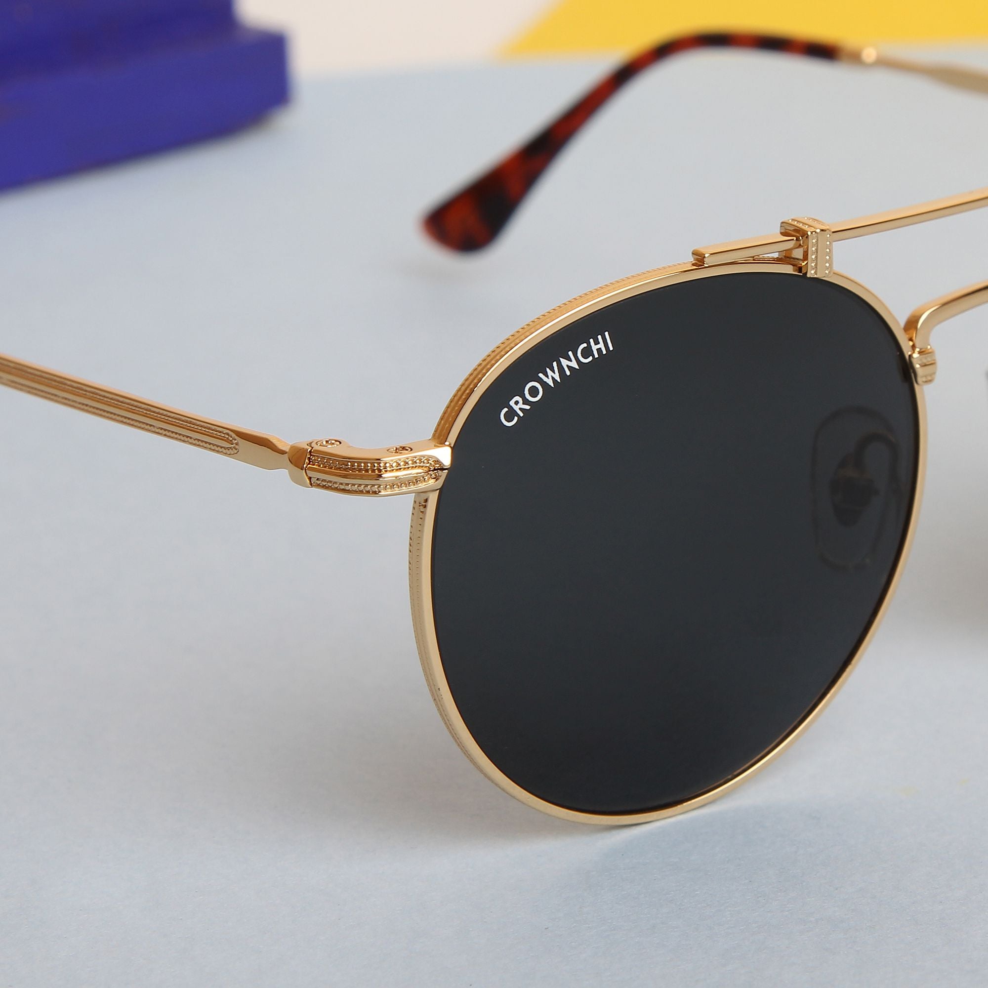 Tokyo Gold Black Upper Bridge Round Edition Sunglasses
