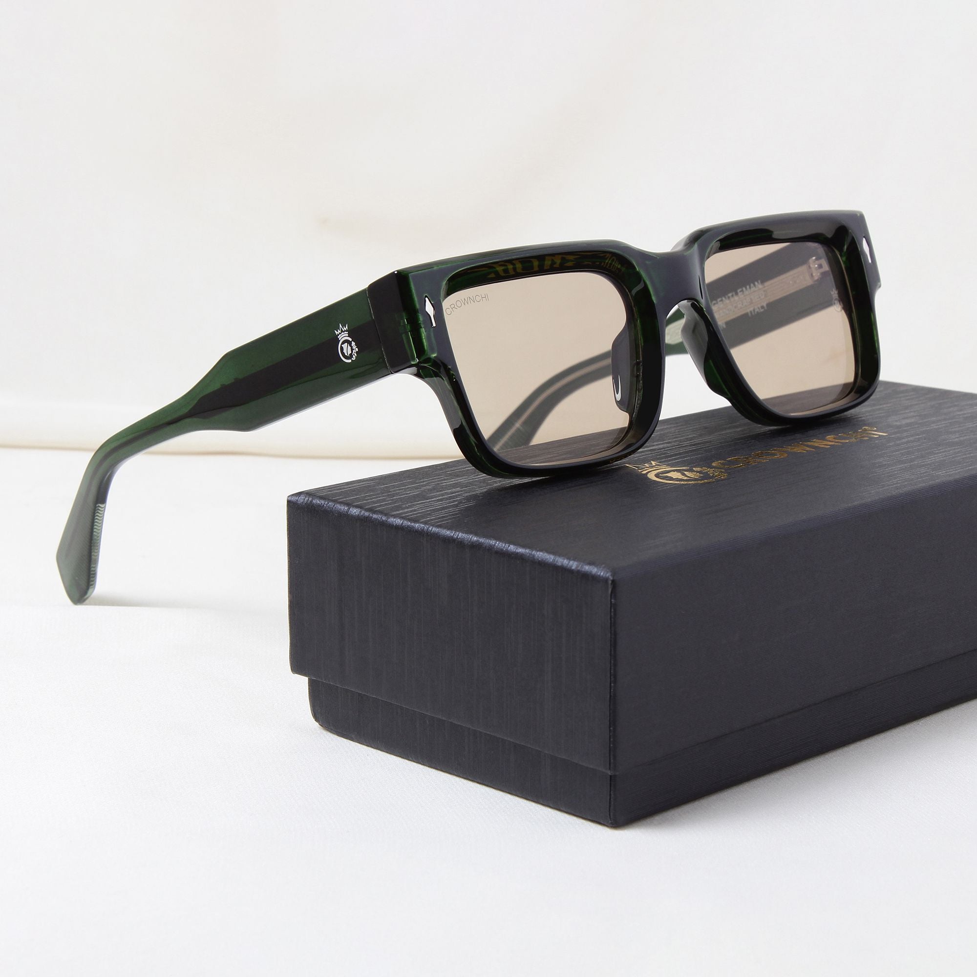 Crownchi Gentleman Green Yellow Square Sunglasses