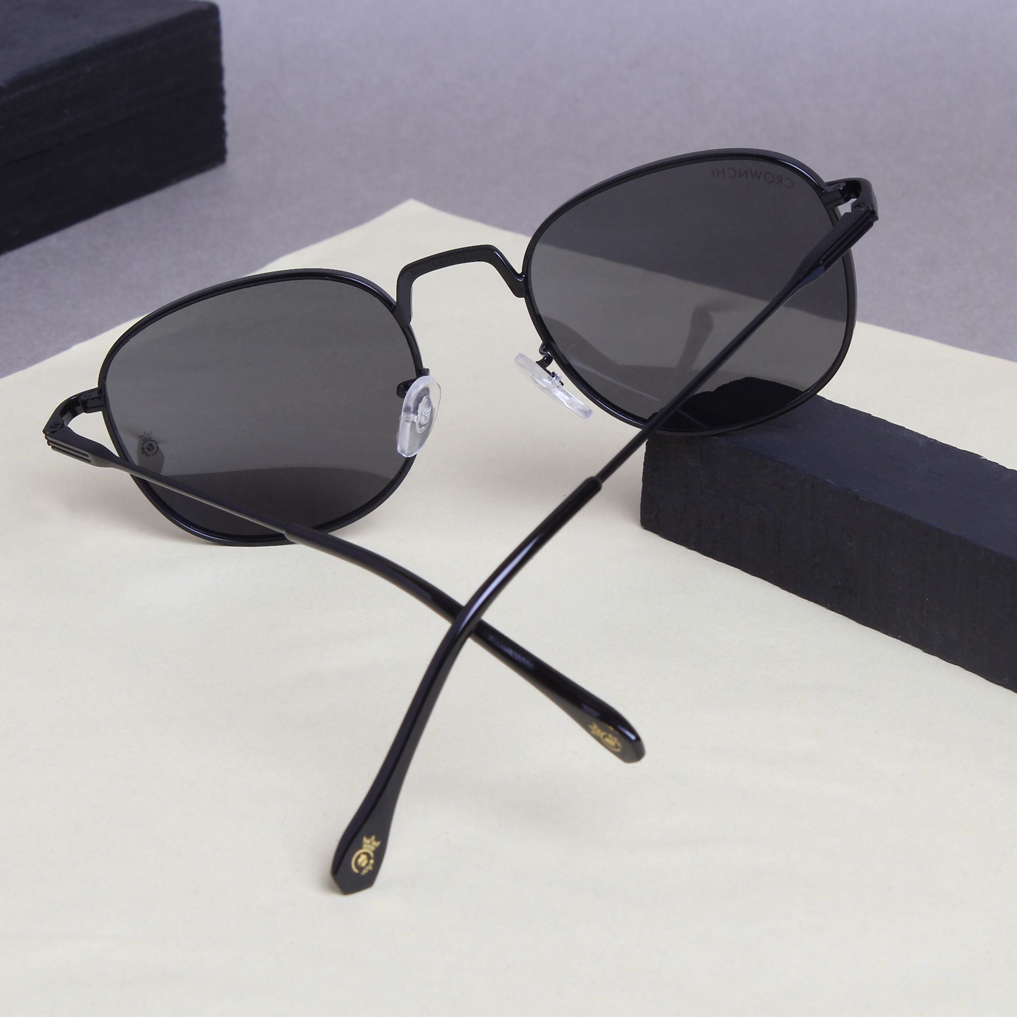 Crownchi Martin Black Round Edition Sunglasses